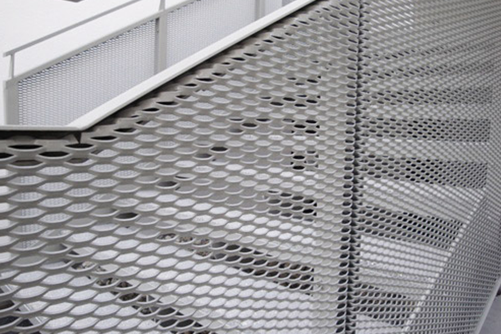 Alternativ trappe i strækmetal